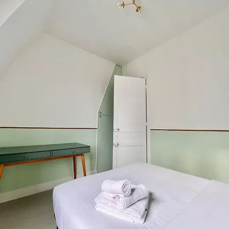 Arc De Triomphe - 8p - 16 Apartment